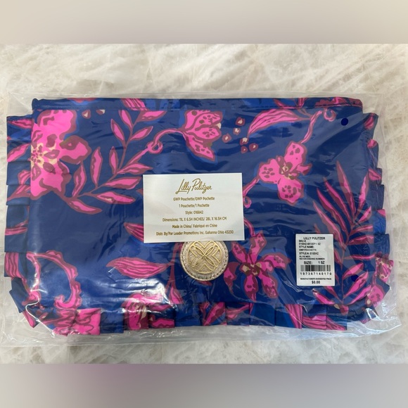 Lilly Pulitzer Accessories - NWT Lilly Pulitzer GWP Pouchette, Blue Med Never Ending Summer